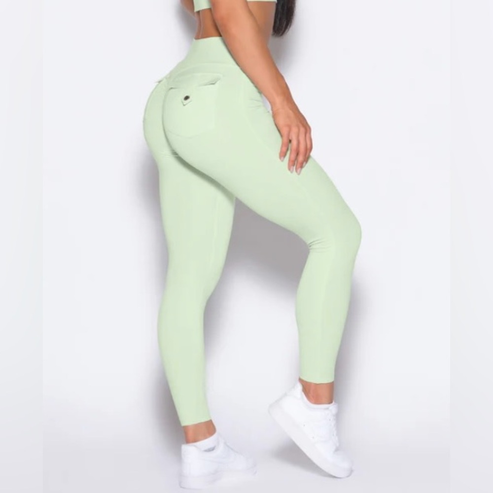 HOT! Bombshell Sportswear Cool Matcha Green Pocket Pop 2.0 Leggings Sz M Medium